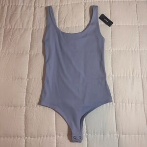 Express Body Contour High Compression Ribbed Scoop Neck Bodysuit